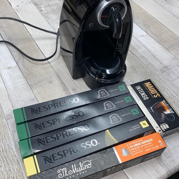 Nespresso Kitchen Nespresso Inissia Espresso Maker With 6 Coffee